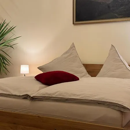 Charmante Altbauwohnung Apartment