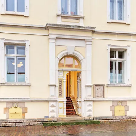 Appartement Charmante Altbauwohnung Mit Gartenblick Rhodt unter Rietburg