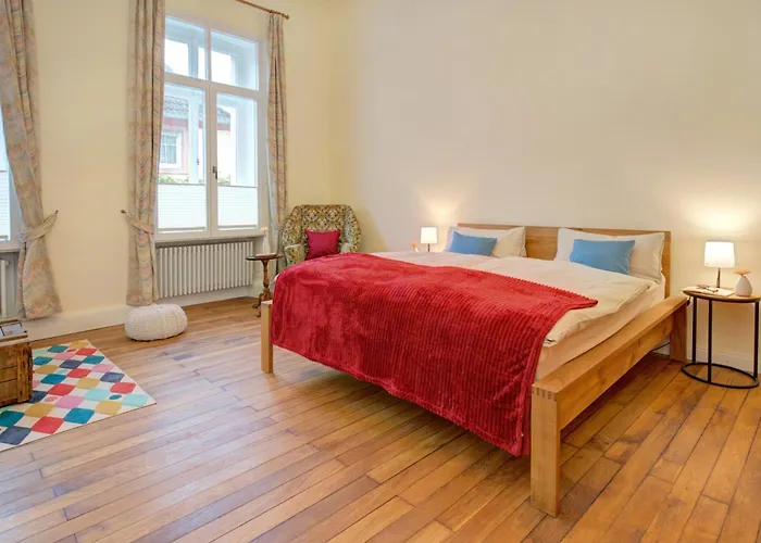 Appartement Charmante Altbauwohnung Mit Gartenblick Rhodt unter Rietburg